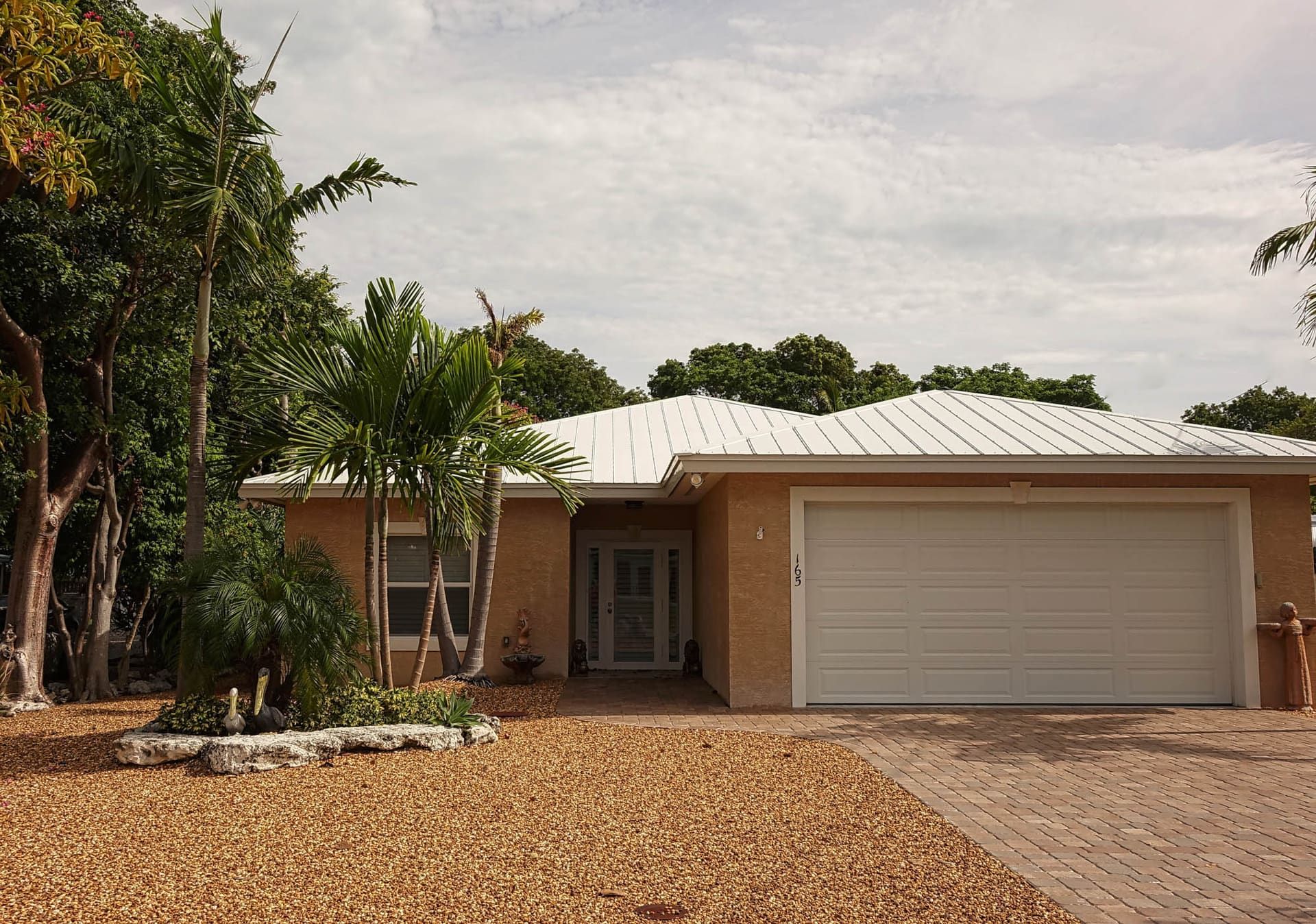 Orchid Street, Tavernier — image 9